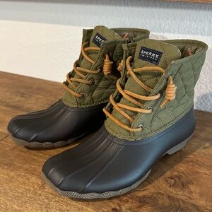 Sperry Saltwater Quilted Duck Boot Olive Green 7